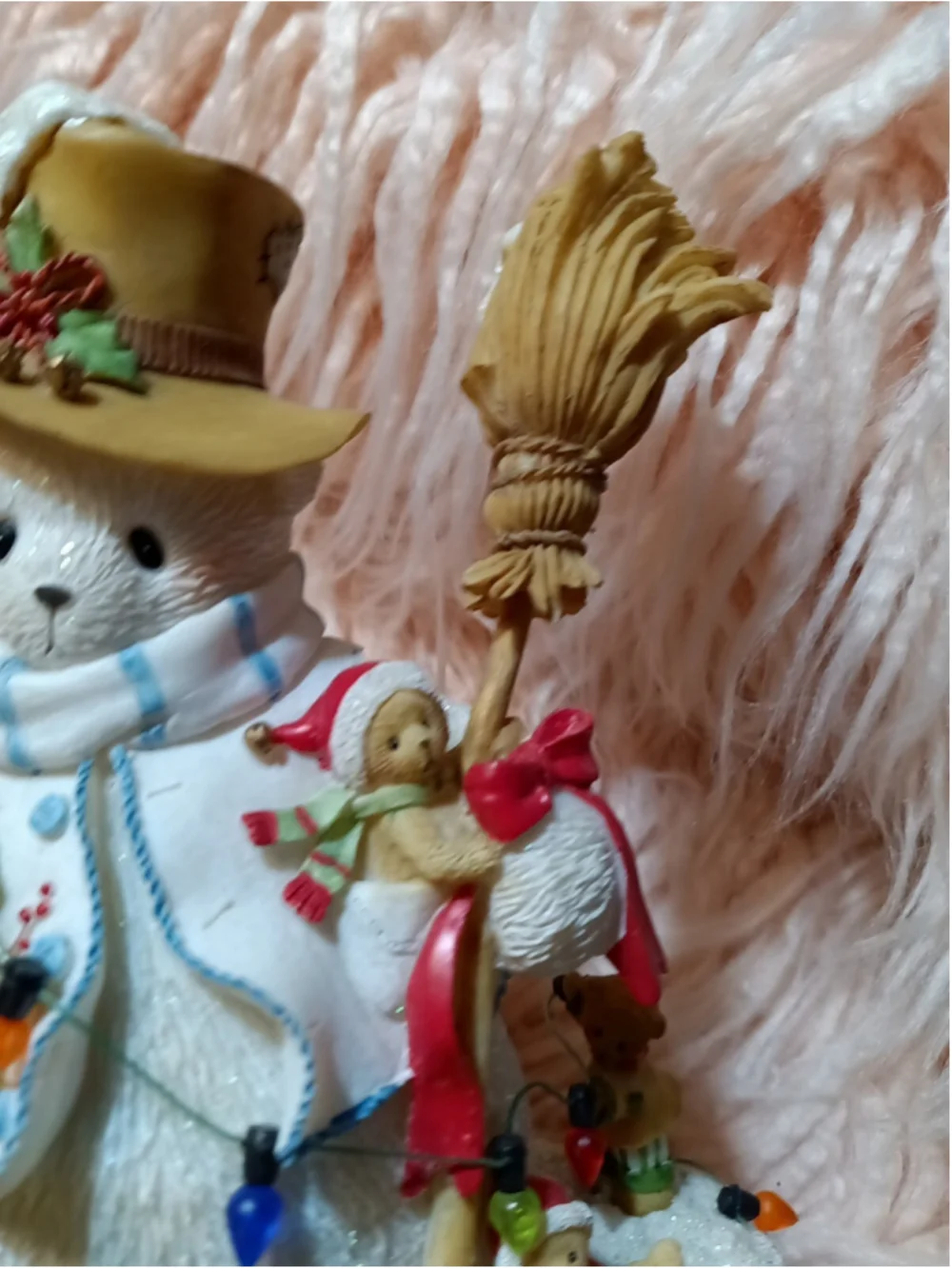 Cherished Teddies Snowman “We Could All Use a Hand Around the Holidays” Figur...